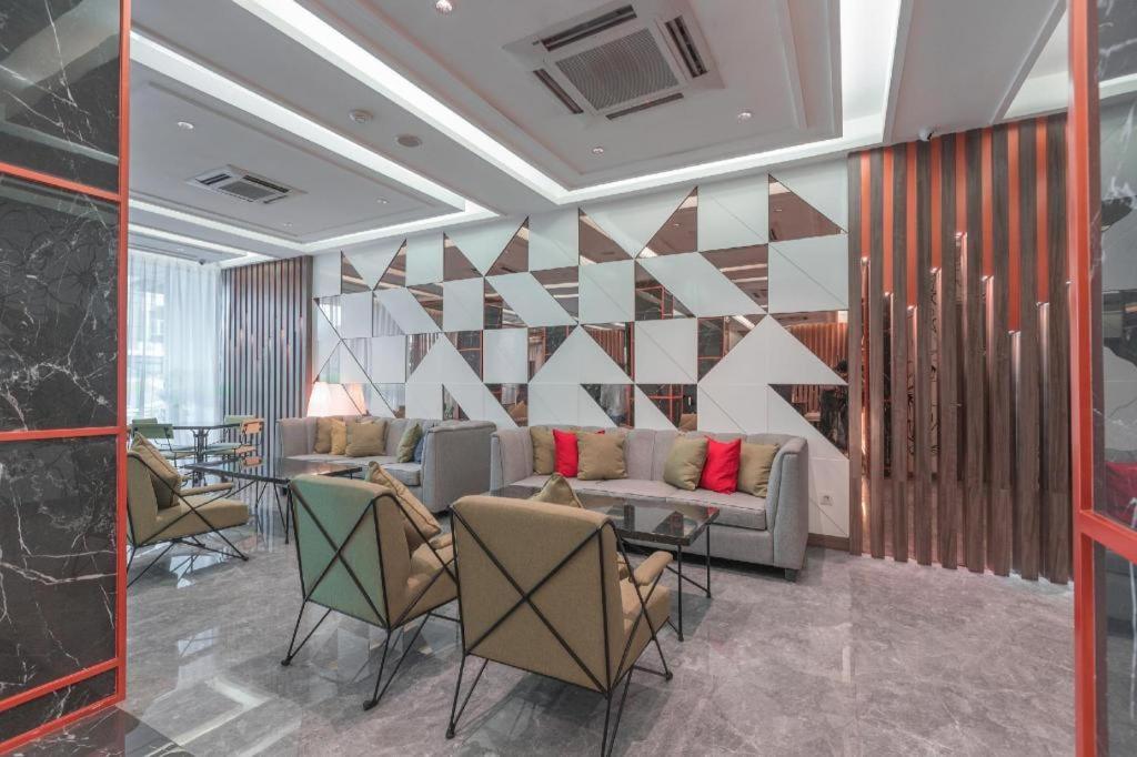Versa Hotel Бекаси Экстерьер фото